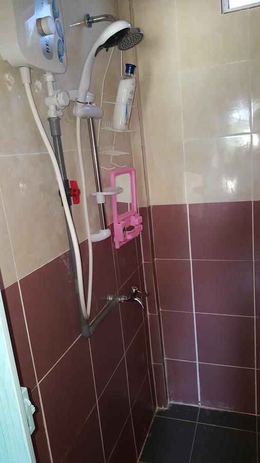 Homestay D Sofia كُوالا تيرينغانو المظهر الخارجي الصورة